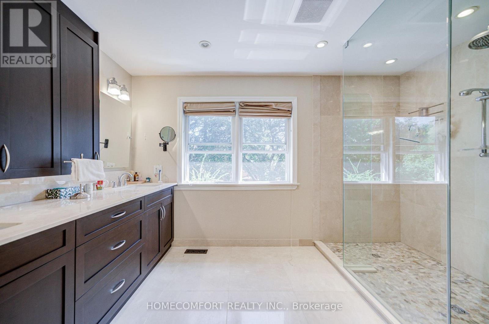 319 Rumsey Road, Toronto, Ontario  M4G 1R6 - Photo 30 - C13832144