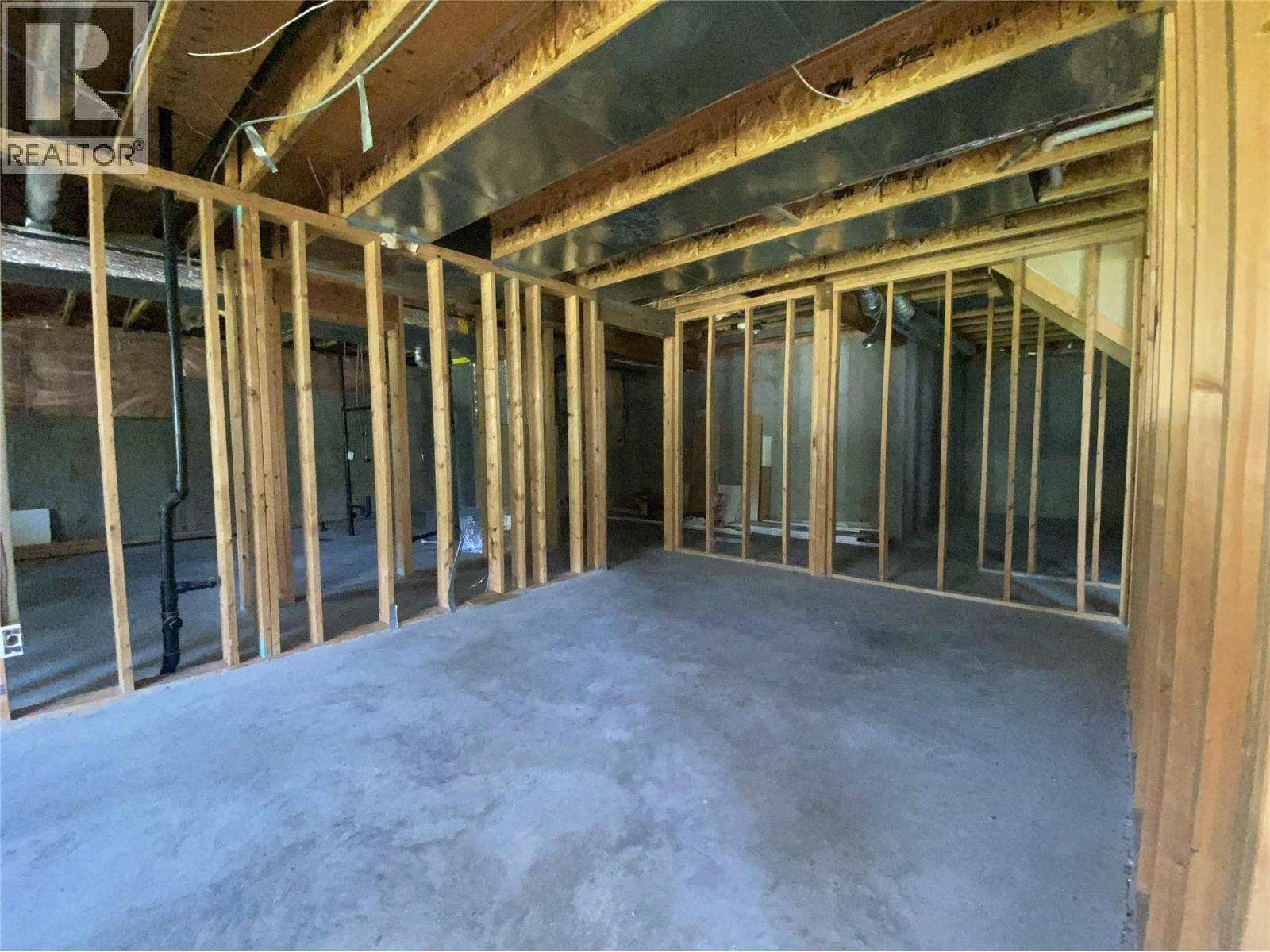 7594 2nd Street, Grand Forks, British Columbia  V0H 1H0 - Photo 61 - 10395359
