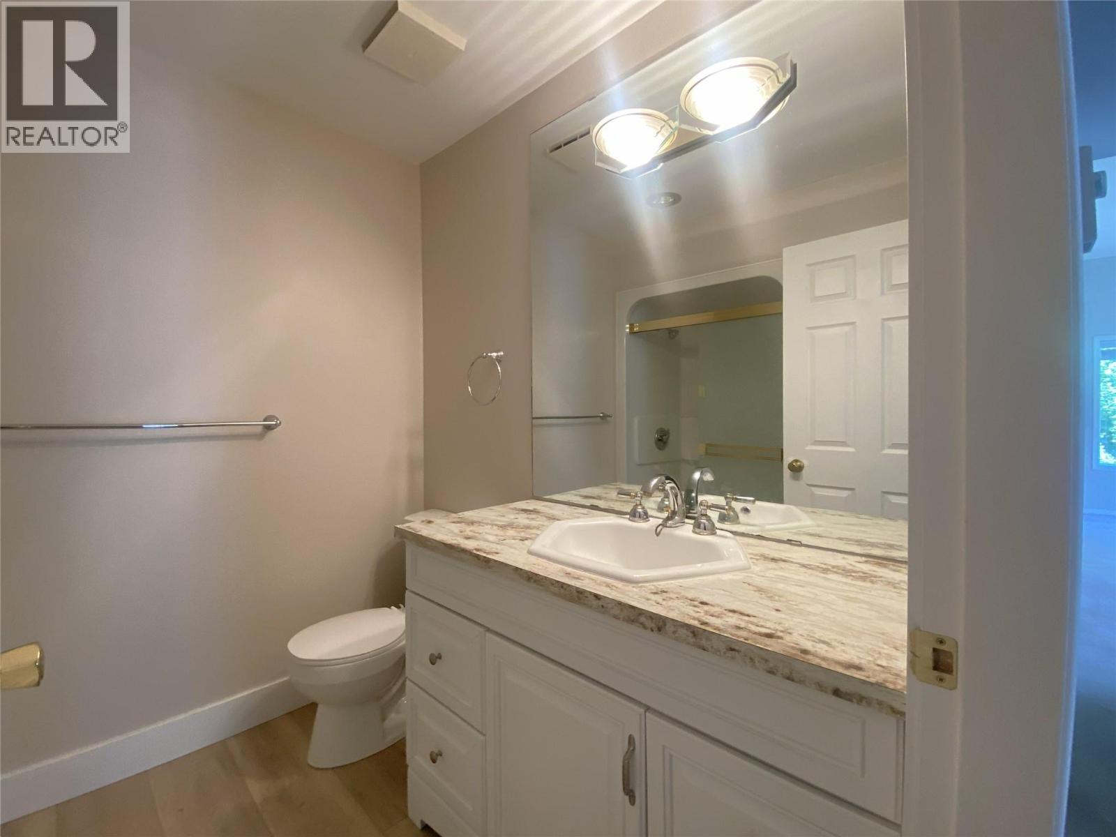 7594 2nd Street, Grand Forks, British Columbia  V0H 1H0 - Photo 38 - 10395359
