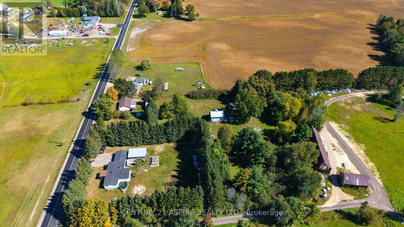 1085 Forest Lea Road, Laurentian Valley, Ontario  K8A 6W6 - Photo 35 - X13832118