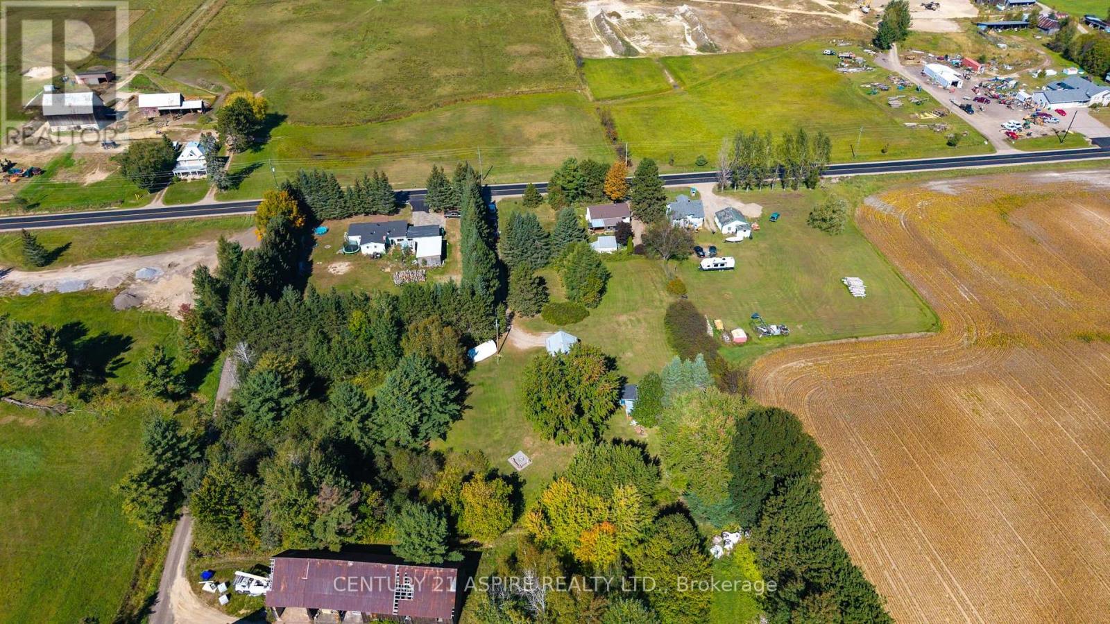 1085 Forest Lea Road, Laurentian Valley, Ontario  K8A 6W6 - Photo 8 - X13832118