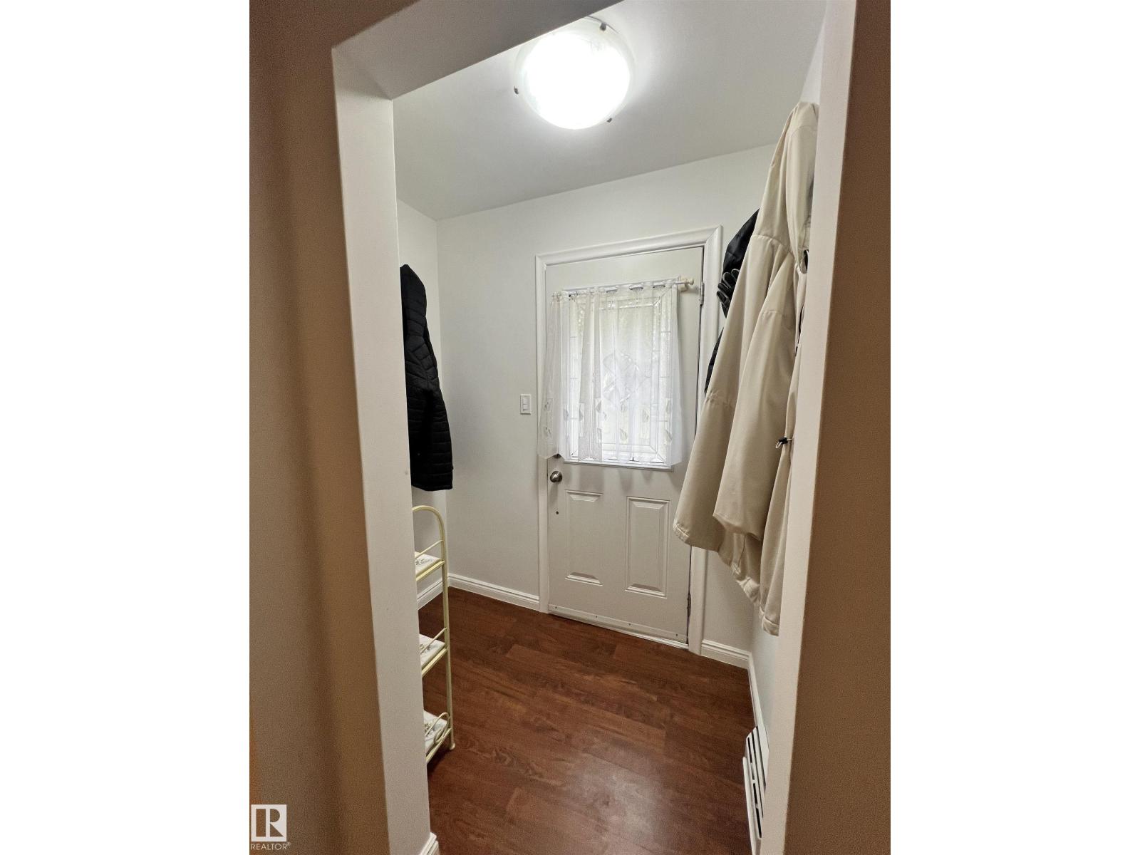 11908 131 ST NW NW