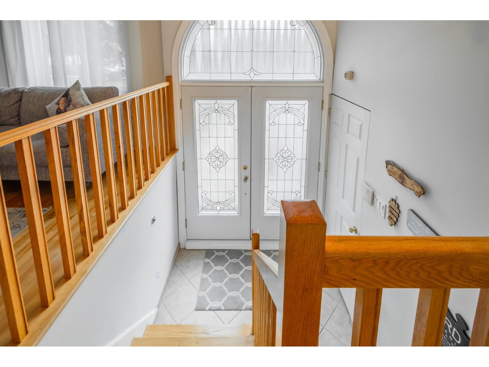 24 Rue Hasting Dollard-des-Ormeaux Quebec Canada H9G1Y1 3