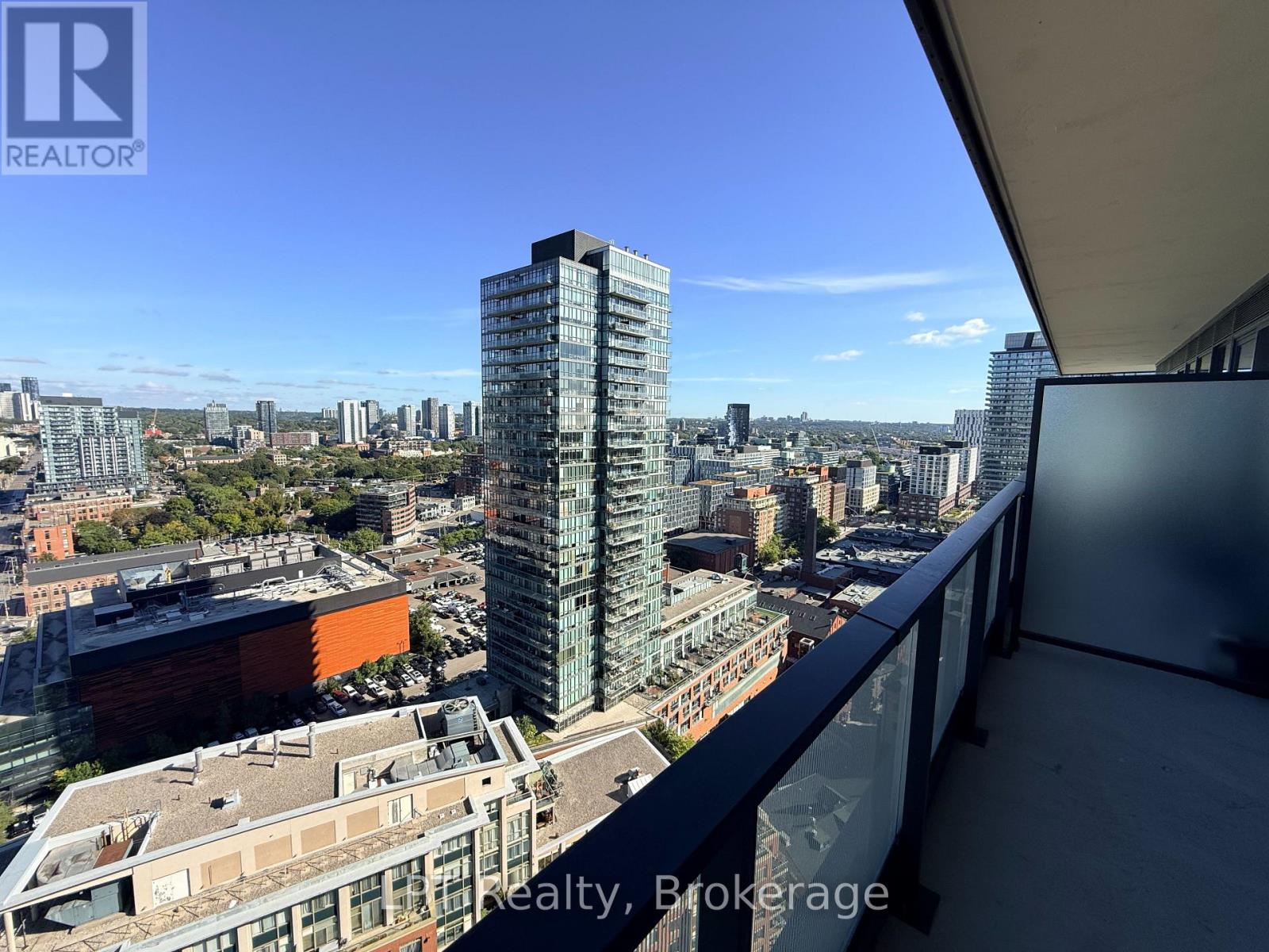 2409 - 35 PARLIAMENT STREET