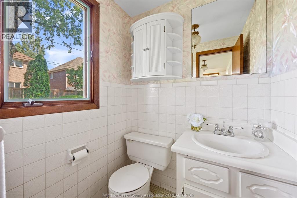 3770 Huntington, Windsor, Ontario  N9E 3W8 - Photo 14 - 26015020