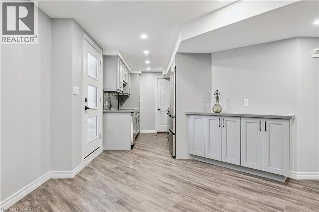 153 Sims Estate Drive Unit# 2, Kitchener, Ontario  N2A 0A6 - Photo 8 - 40865820