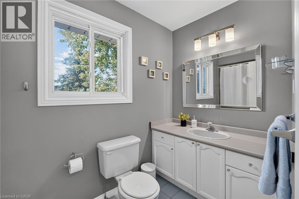 31 Princess Boulevard, Grimsby, Ontario  L3M 5A8 - Photo 35 - 40865918