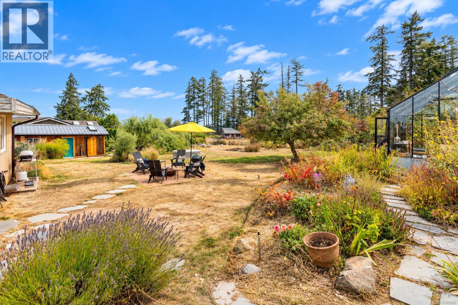 2105 Straitsview Rd, Central Saanich, British Columbia  V0S 1A0 - Photo 59 - 1049942