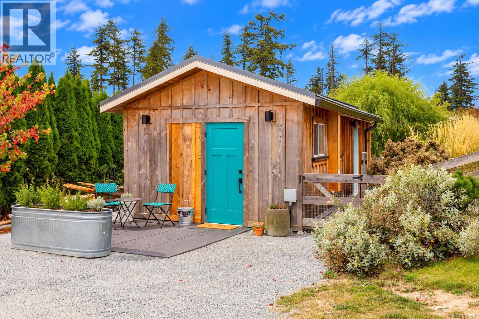 2105 Straitsview Rd, Central Saanich, British Columbia  V0S 1A0 - Photo 56 - 1049942