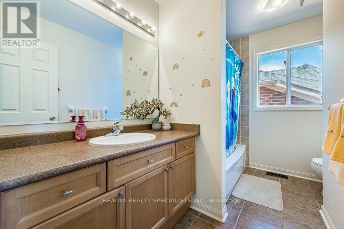 154 Valleyway Drive, Brampton, Ontario  L6X 0N3 - Photo 29 - W13832192