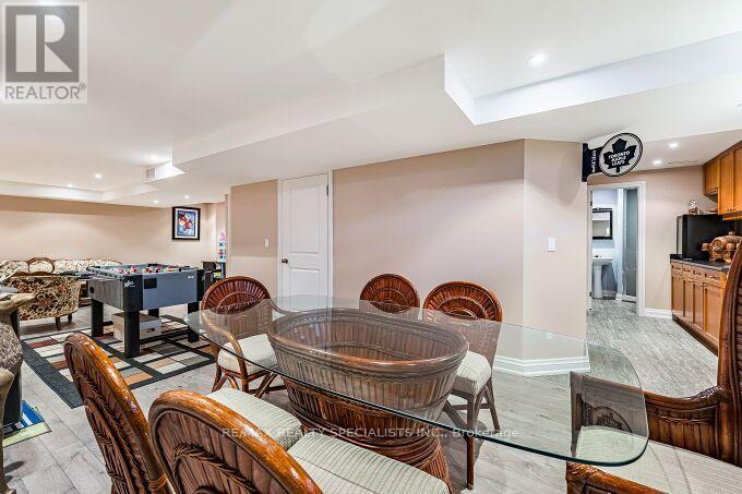 154 Valleyway Drive, Brampton, Ontario  L6X 0N3 - Photo 37 - W13832192