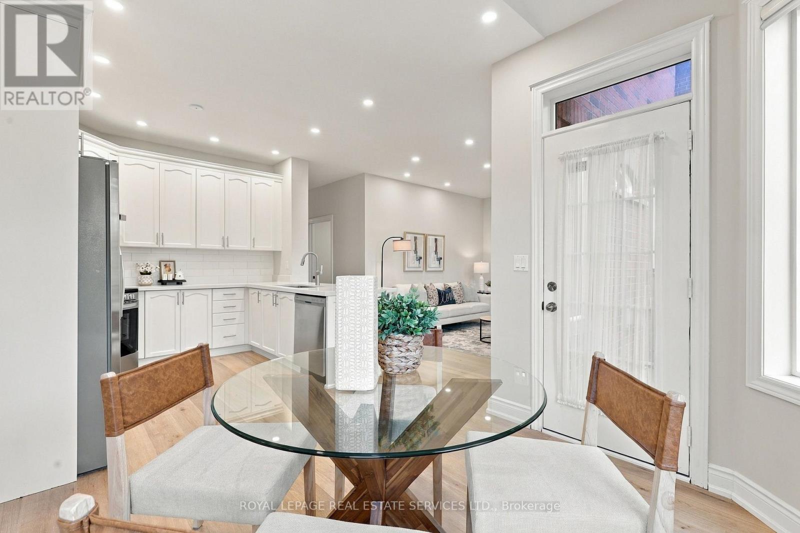 3396 Hayhurst Crescent, Oakville, Ontario  L6L 6W9 - Photo 14 - W13832204