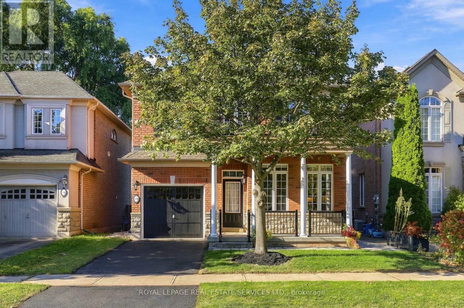3396 Hayhurst Crescent, Oakville, Ontario  L6L 6W9 - Photo 2 - W13832204