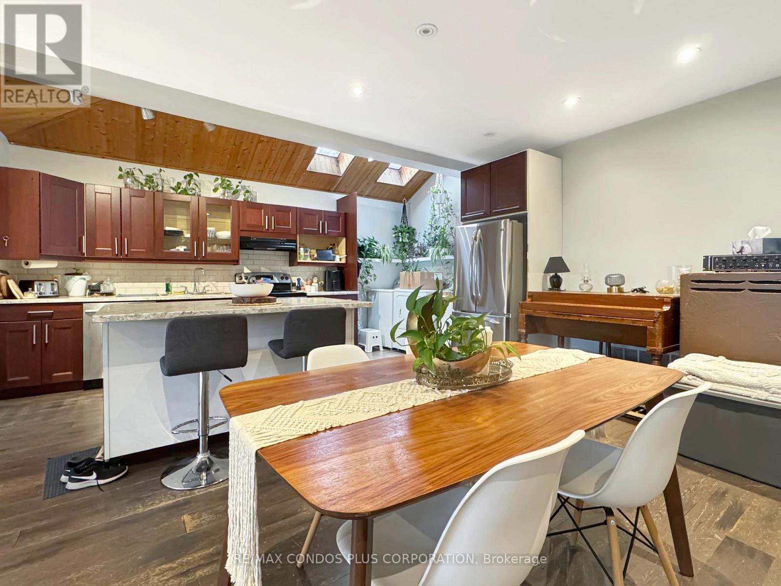 869 Beach Boulevard, Hamilton, Ontario  L8H 6Z5 - Photo 7 - X13832214