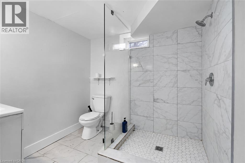 37 Lilacside Drive, Hamilton, Ontario  L8V 2L5 - Photo 20 - 40863701