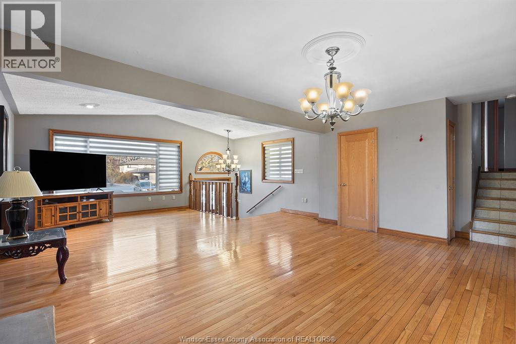 1116 Reaume, Lasalle, Ontario  N9J 1C1 - Photo 10 - 26007110
