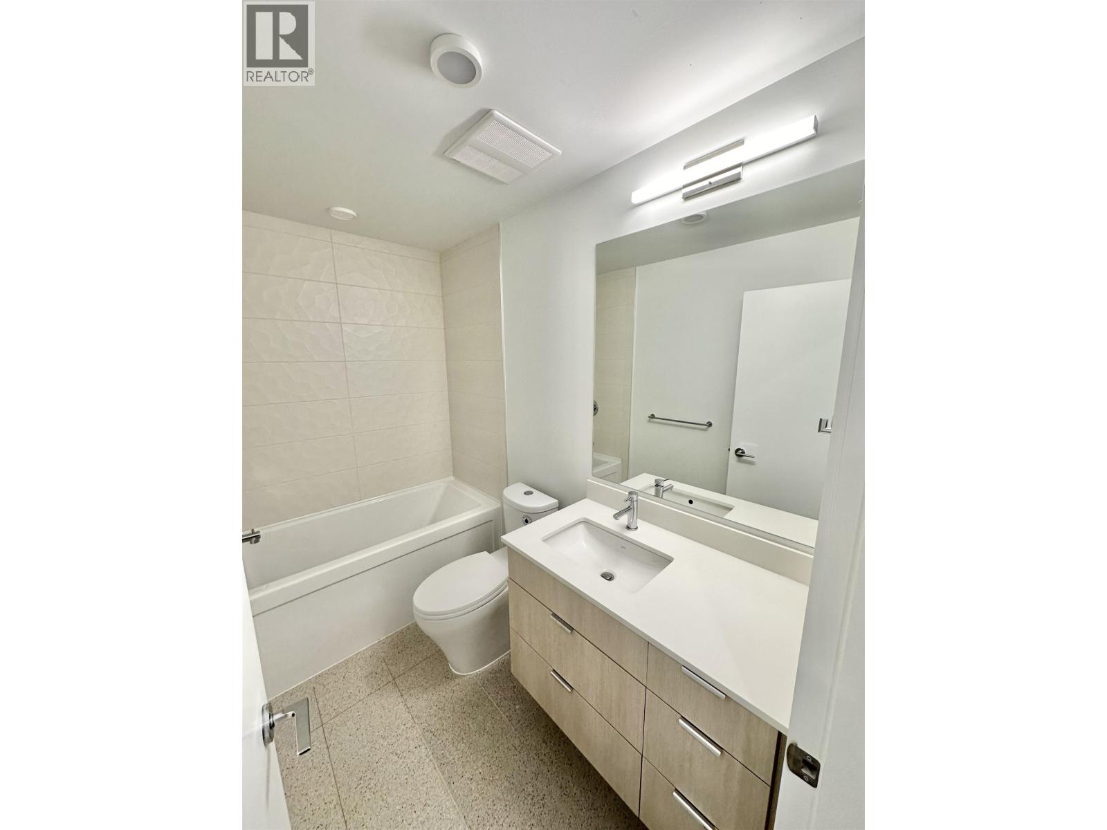 403 2499 Rabbit Drive, Delta, British Columbia  V4M 0G4 - Photo 7 - R3109212
