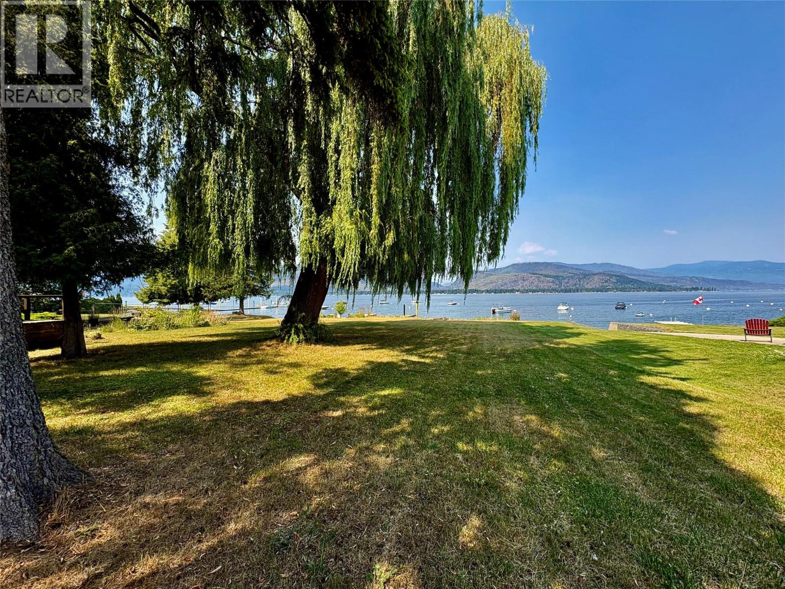 1259 Dieppe Road, Sorrento, British Columbia  V0E 2W0 - Photo 2 - 10378715