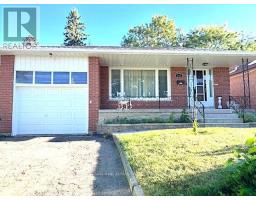 305 LA ROSE AVENUE, Toronto, Ontario