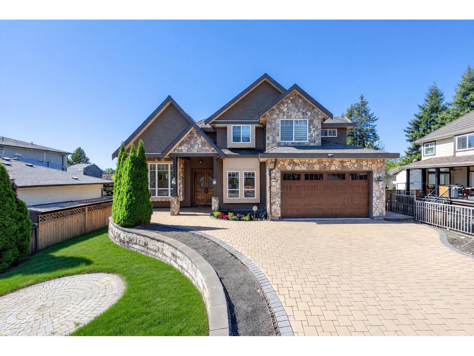 8245 144a Street, Surrey, British Columbia  V3S 2X9 - Photo 2 - R3169038