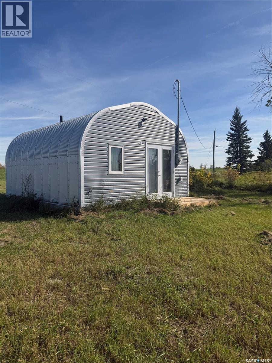 1 Beck Street, Dubuc, Saskatchewan  S0A 0R0 - Photo 2 - SK049526