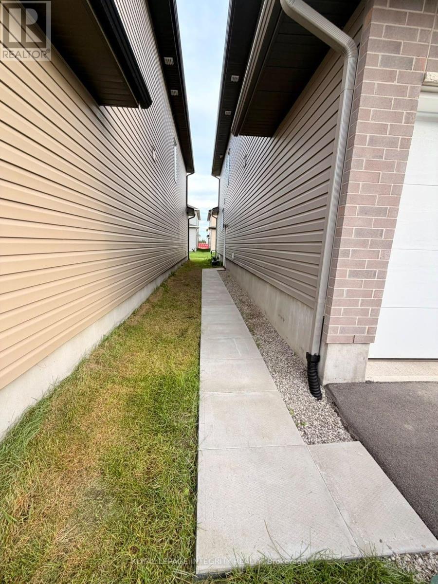 780 Kenny Gordon Avenue, Ottawa, Ontario  K4M 0Y1 - Photo 7 - X13832246
