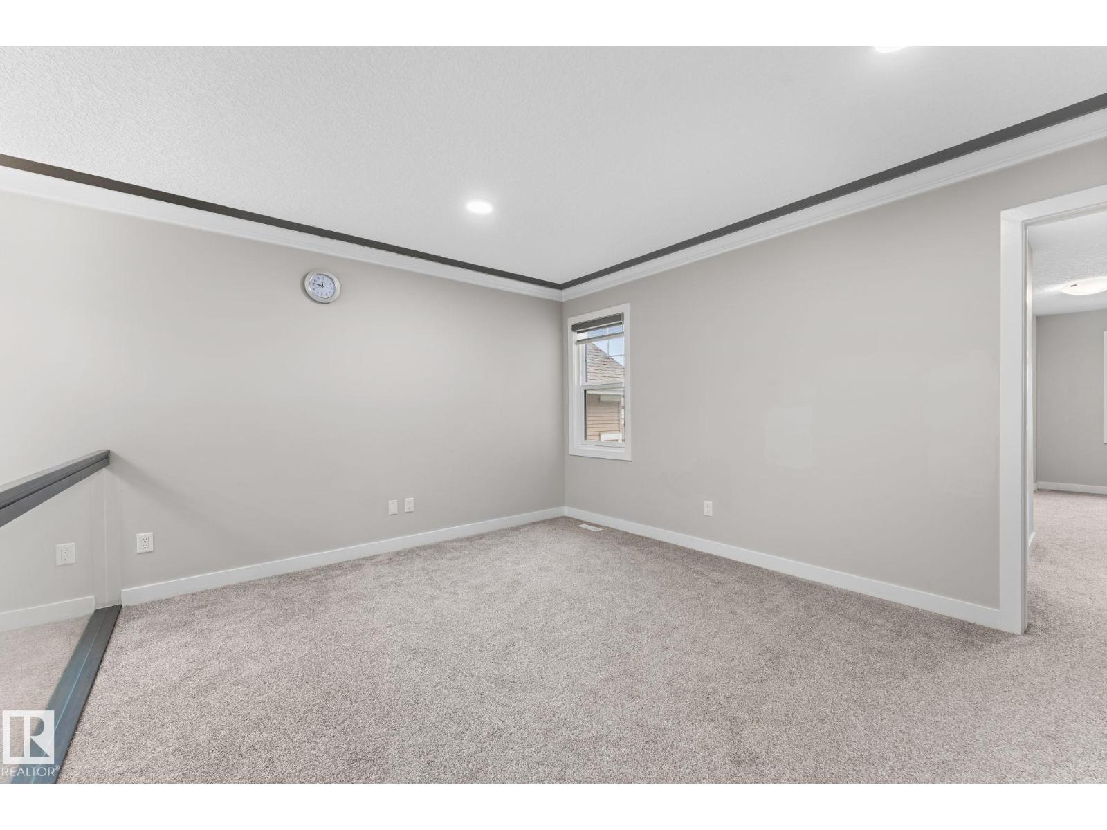16718 64 ST NW