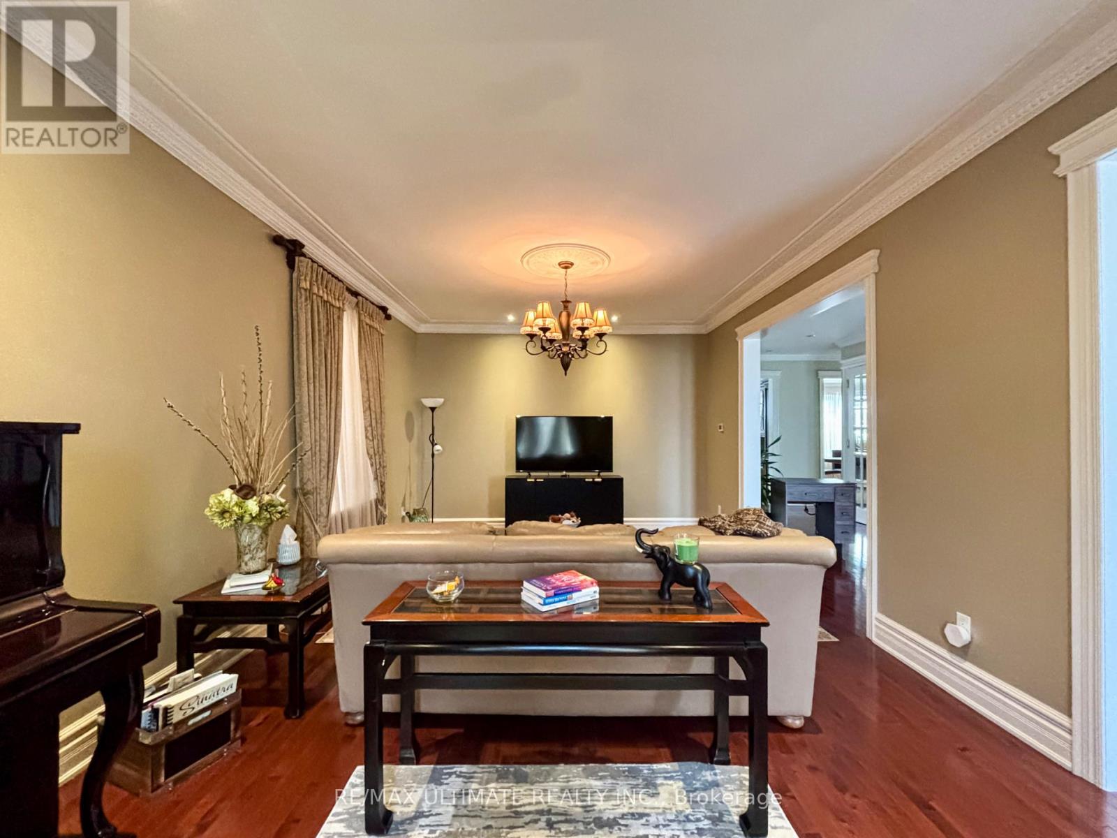 38 Wilmar Road, Toronto, Ontario  M9B 3R9 - Photo 3 - W13832224