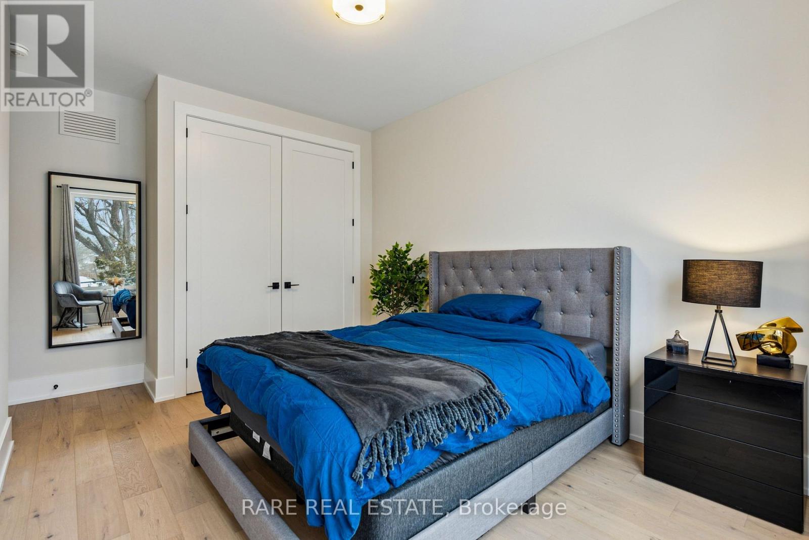 19 Twenty-Ninth Street, Toronto, Ontario  M8W 3A9 - Photo 18 - W13832262