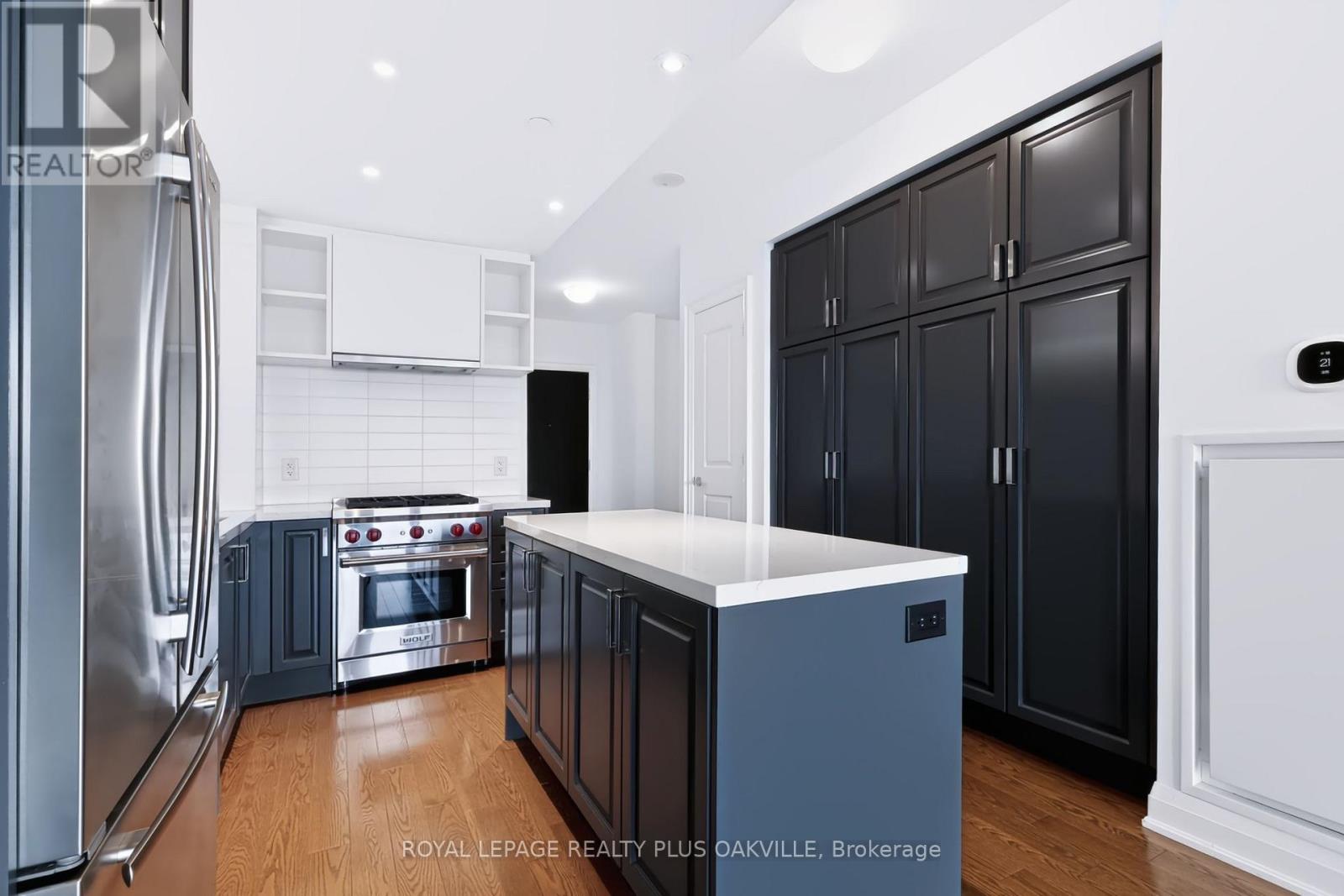 508 - 11 Bronte Road, Oakville, Ontario L6L 0E1 - Photo 17 - W13830920