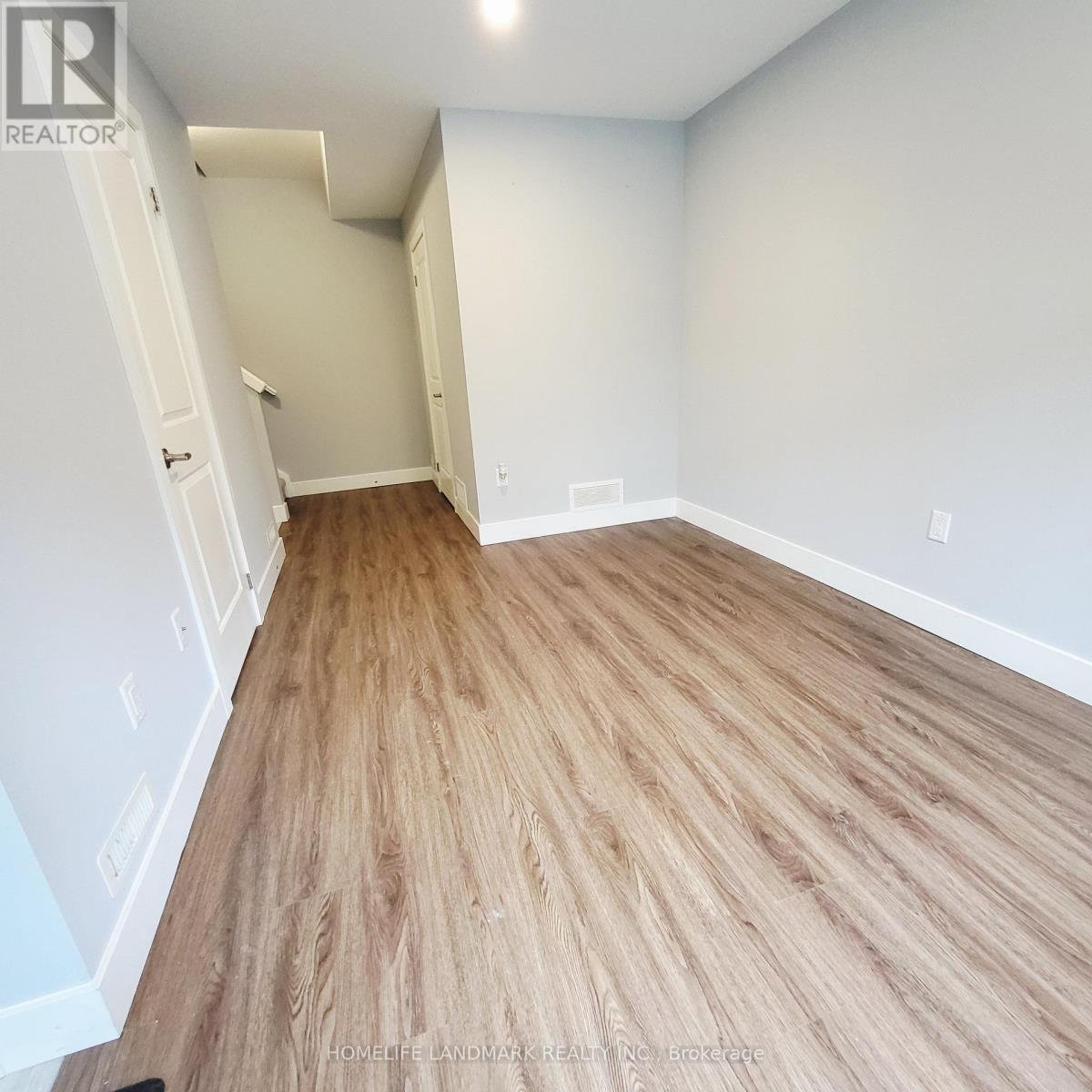 60 - 1960 Dalmagarry Road, London North, Ontario  N6G 0T8 - Photo 2 - X13832232
