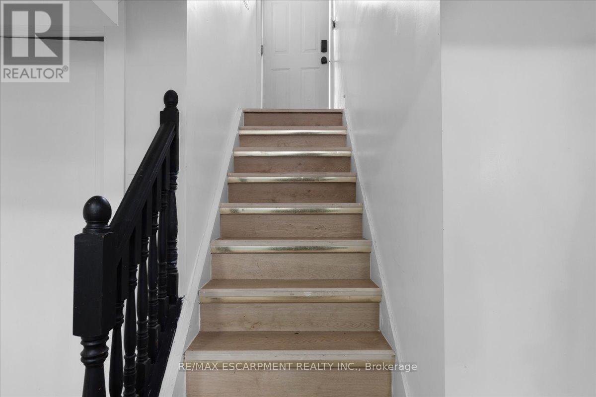 37 Lilacside Drive, Hamilton, Ontario  L8V 2L5 - Photo 21 - X13832254