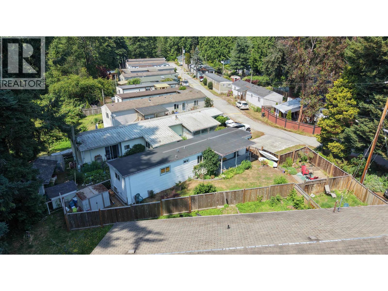 1 4514 Sunshine Coast Highway, Sechelt, British Columbia  V7Z 0G9 - Photo 3 - R3144576
