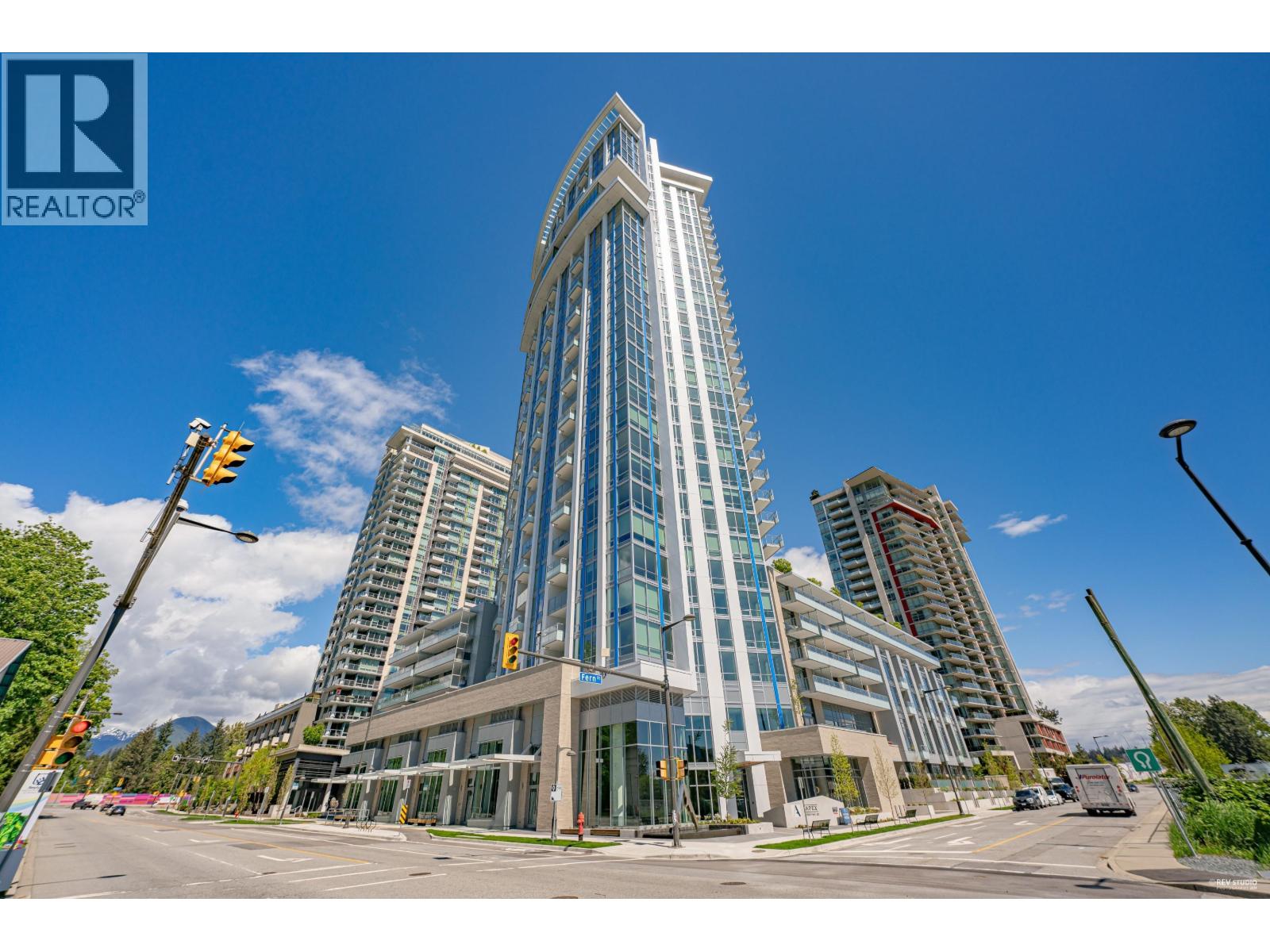 2604 1500 FERN STREET, North Vancouver, British Columbia