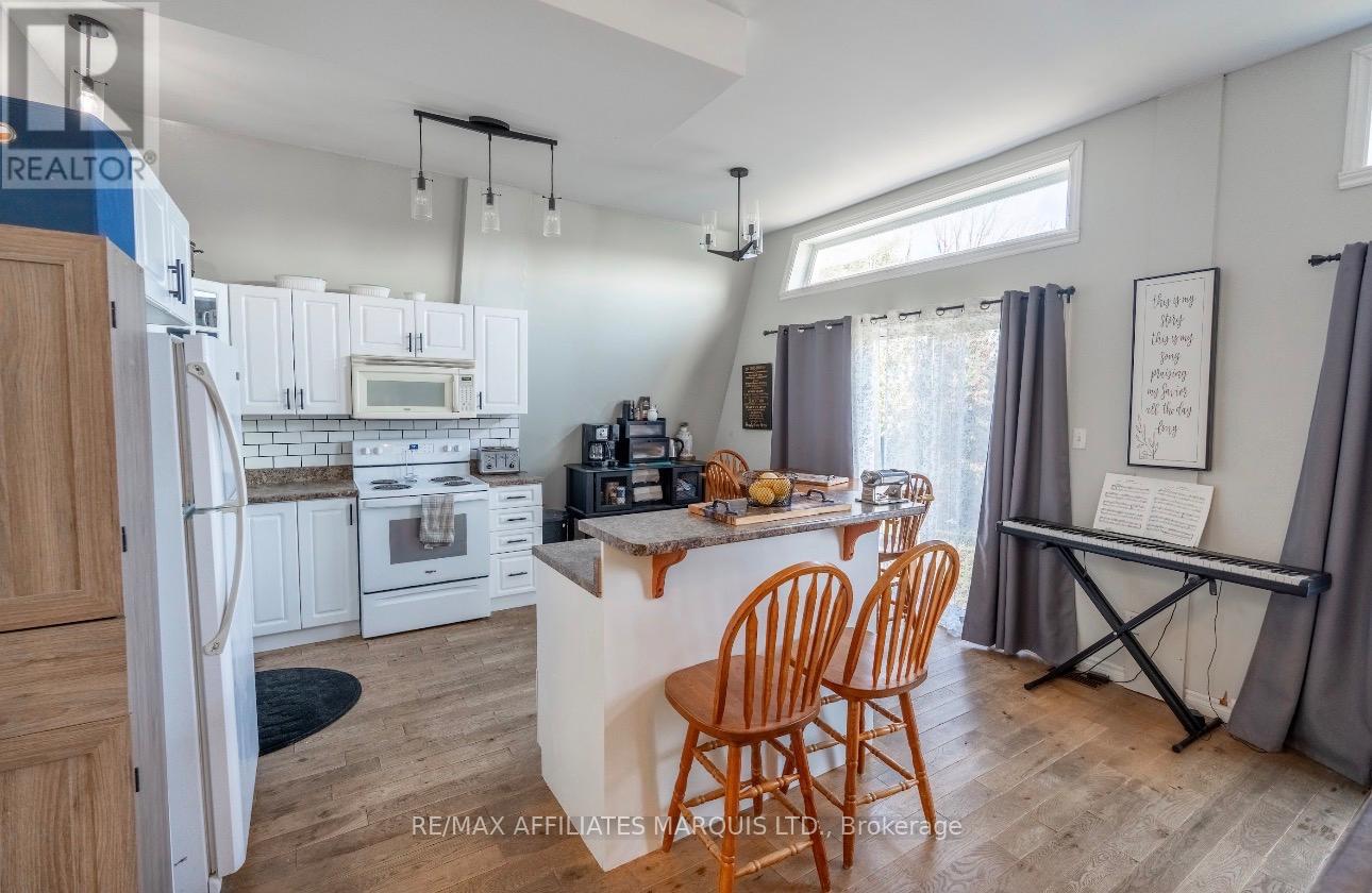 2150 Service Road, Cornwall, Ontario  K6K 0B4 - Photo 11 - X13832292