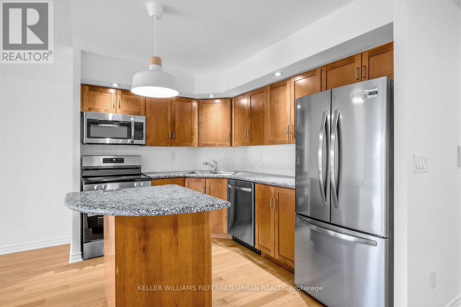1436 - 250 Wellington Street W, Toronto, Ontario  M5V 3P6 - Photo 11 - C13832298