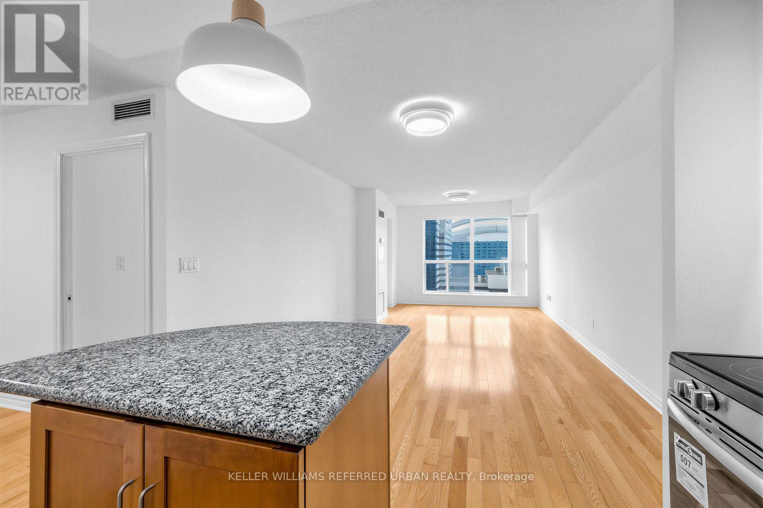1436 - 250 Wellington Street W, Toronto, Ontario  M5V 3P6 - Photo 15 - C13832298