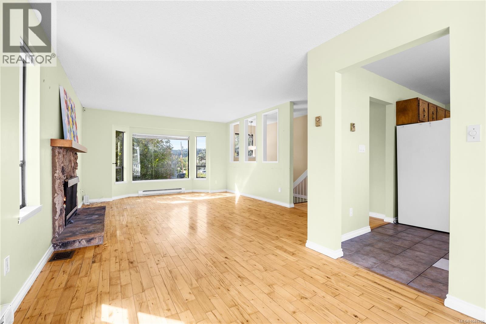540 Dundas St