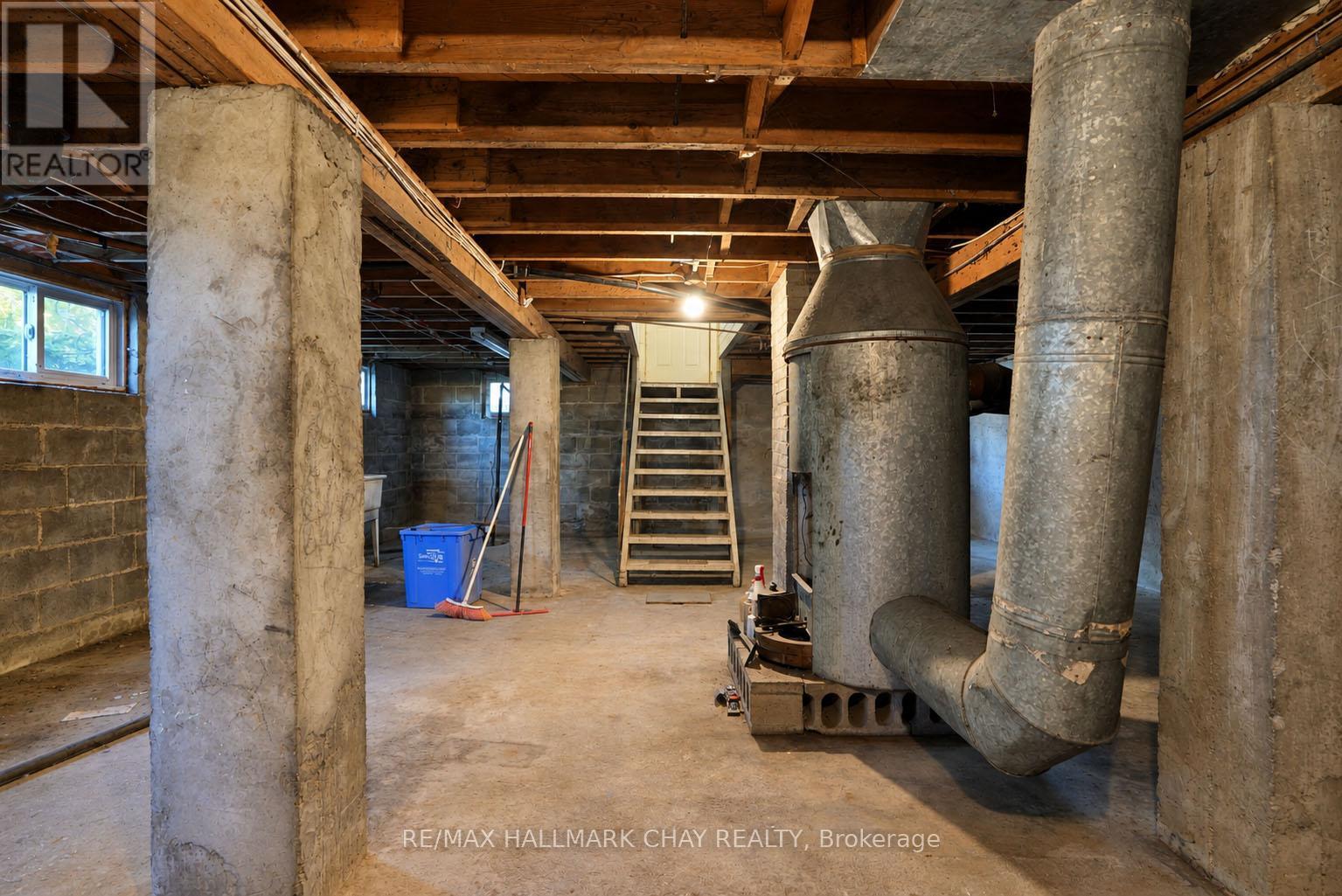 1402 Ridge Road E, Oro-Medonte, Ontario  L0L 1T0 - Photo 26 - S13832270