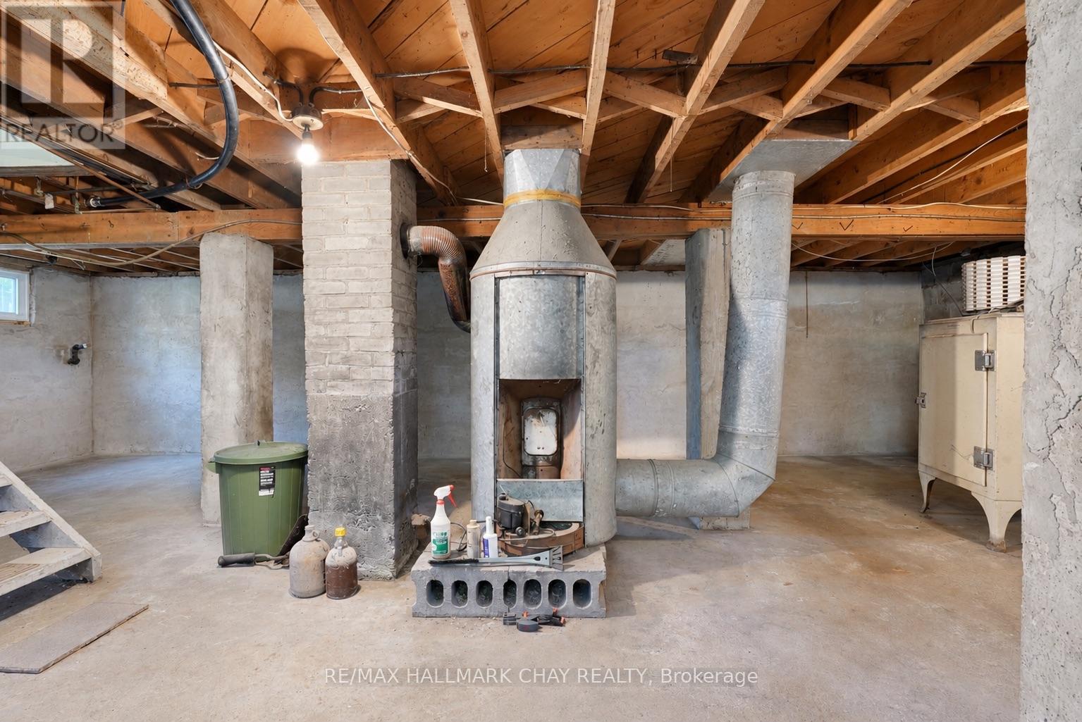 1402 Ridge Road E, Oro-Medonte, Ontario  L0L 1T0 - Photo 27 - S13832270