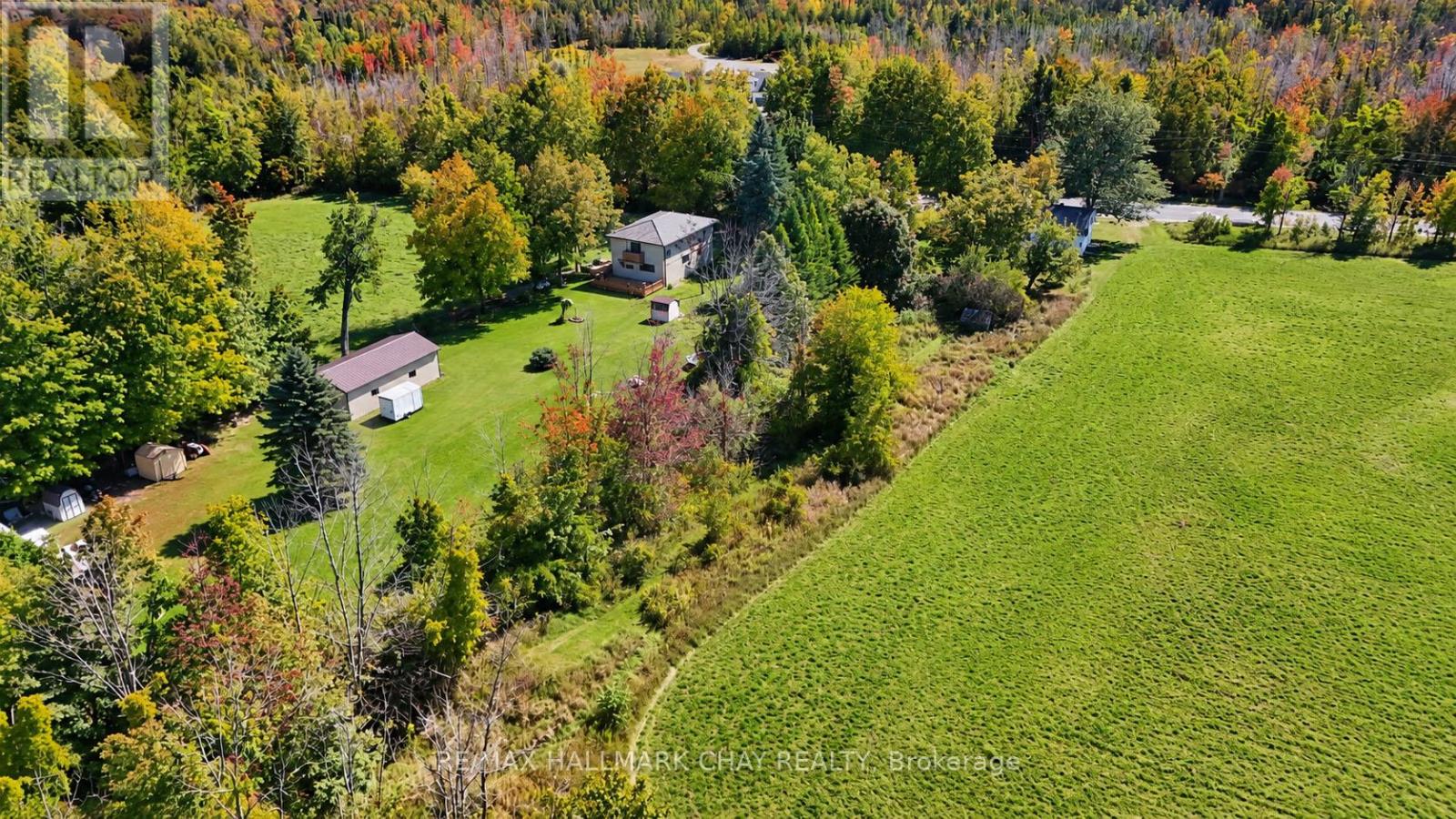 1402 Ridge Road E, Oro-Medonte, Ontario  L0L 1T0 - Photo 33 - S13832270
