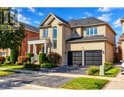 7 KINGSPOINT CIRCLE, Hamilton, Ontario