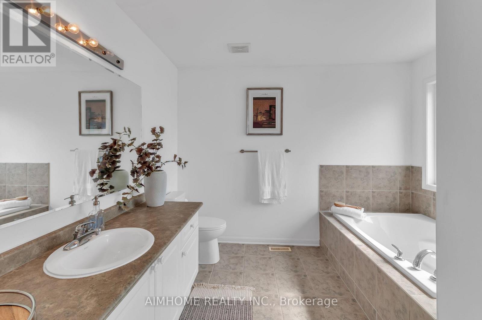 49 Fred Silvester Road, Whitchurch-Stouffville, Ontario  L4A 0J6 - Photo 21 - N13804596