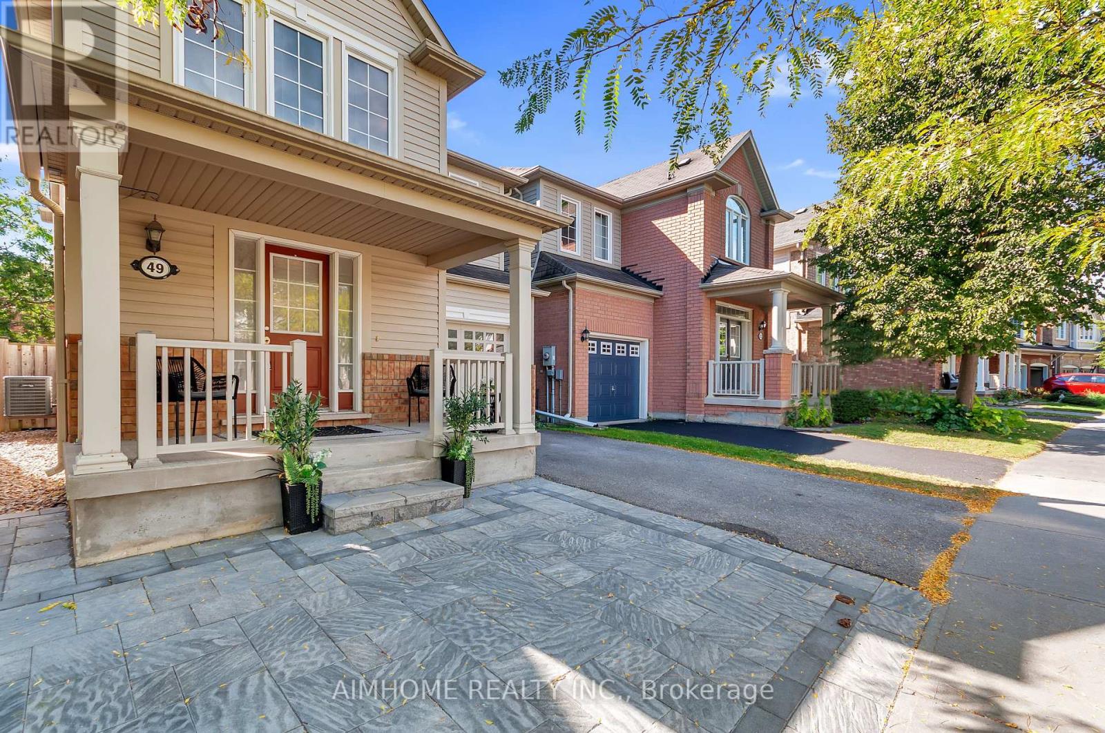 49 Fred Silvester Road, Whitchurch-Stouffville, Ontario  L4A 0J6 - Photo 4 - N13804596