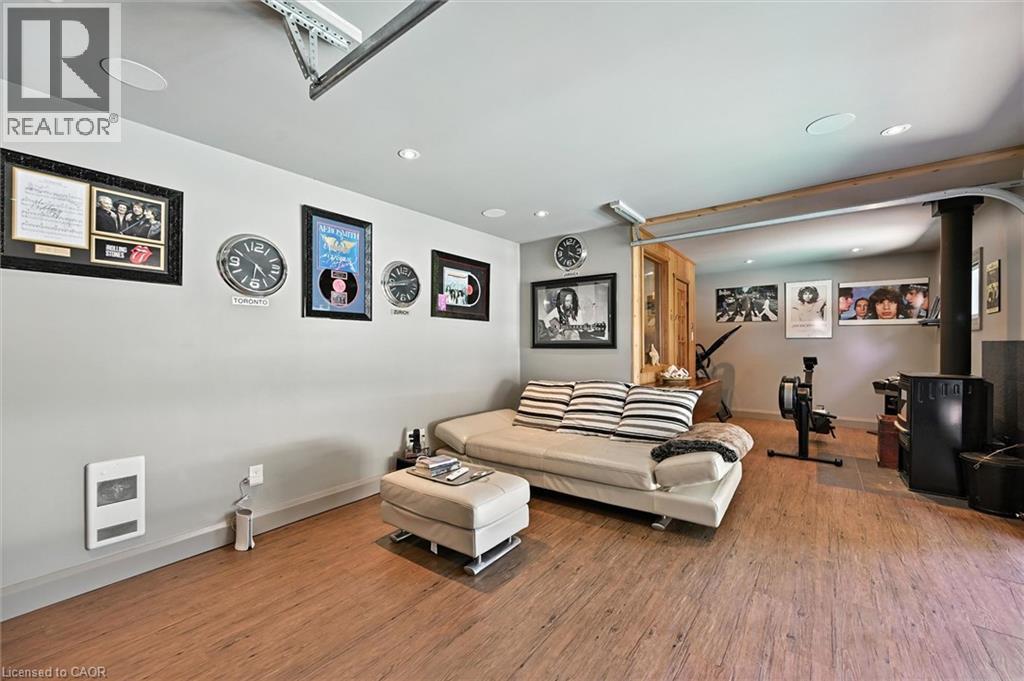 2209 Ghent Avenue, Burlington, Ontario  L7R 1Y6 - Photo 38 - 40866698