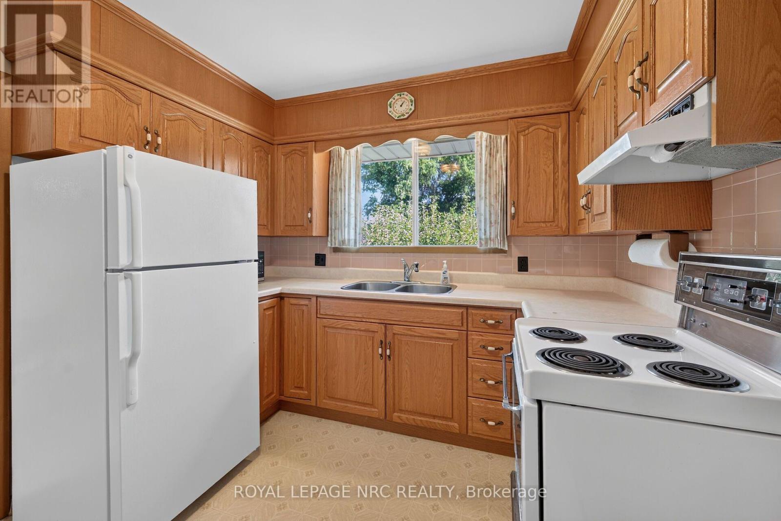 248 Vansickle Road, St. Catharines, Ontario  L2S 2S8 - Photo 10 - X13832344