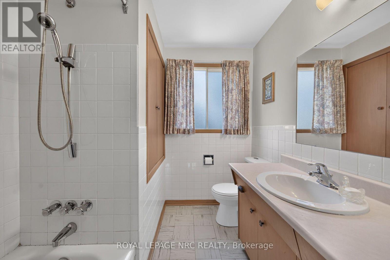 248 Vansickle Road, St. Catharines, Ontario  L2S 2S8 - Photo 16 - X13832344