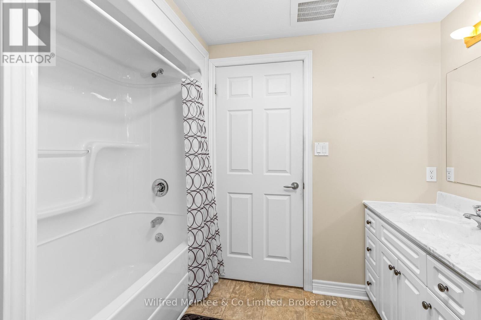 406 - 125 William Street N, Brockton, Ontario  N0G 2V0 - Photo 17 - X13832354