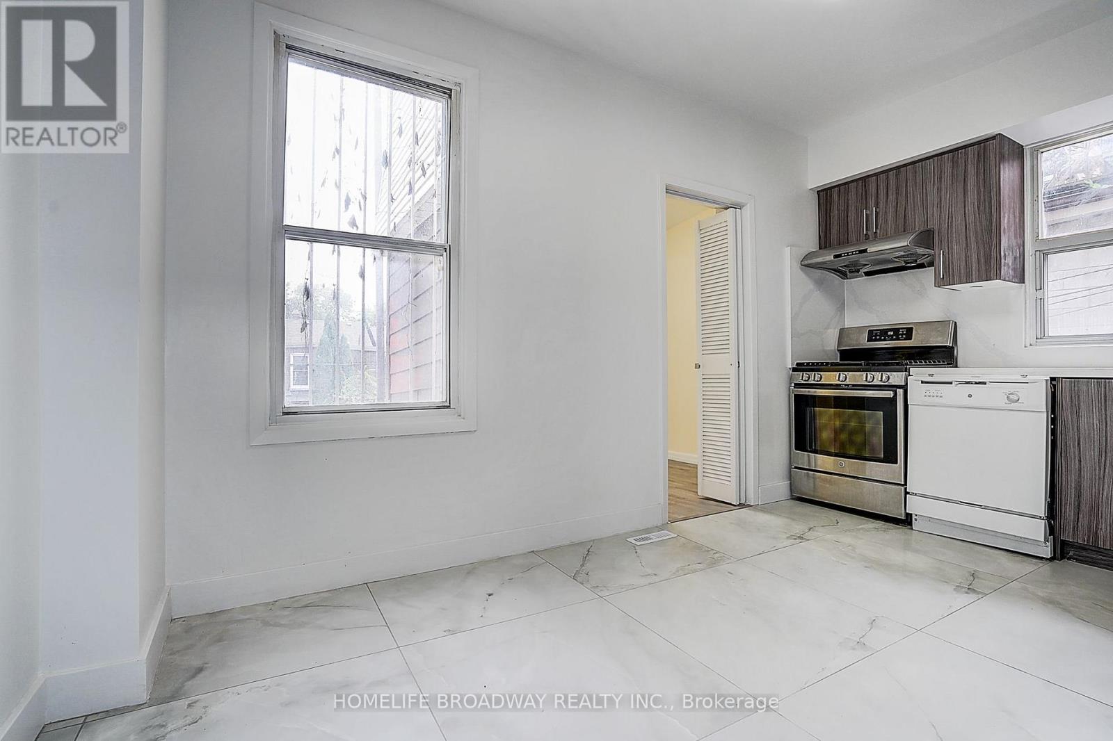 1069 Davenport Road, Toronto, Ontario M6G 2C2 - Photo 16 - C13832350