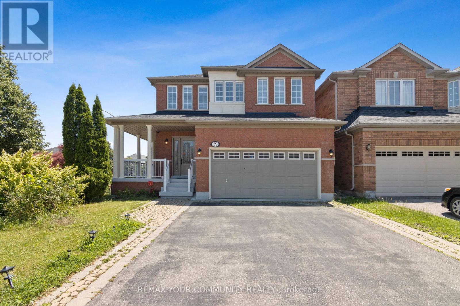 Main And Second Floor - 39 Lark Crescent, Richmond Hill (Devonsleigh), Ontario  L4S 2N2 - Photo 2 - N13832382